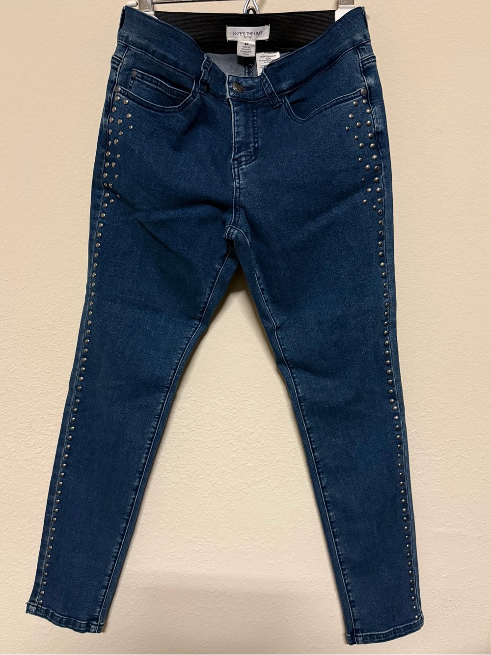 Skye's the Limit Skinny Jeans, Stretch Waist, NWOT, 8P, FREE Jewelry Gift!